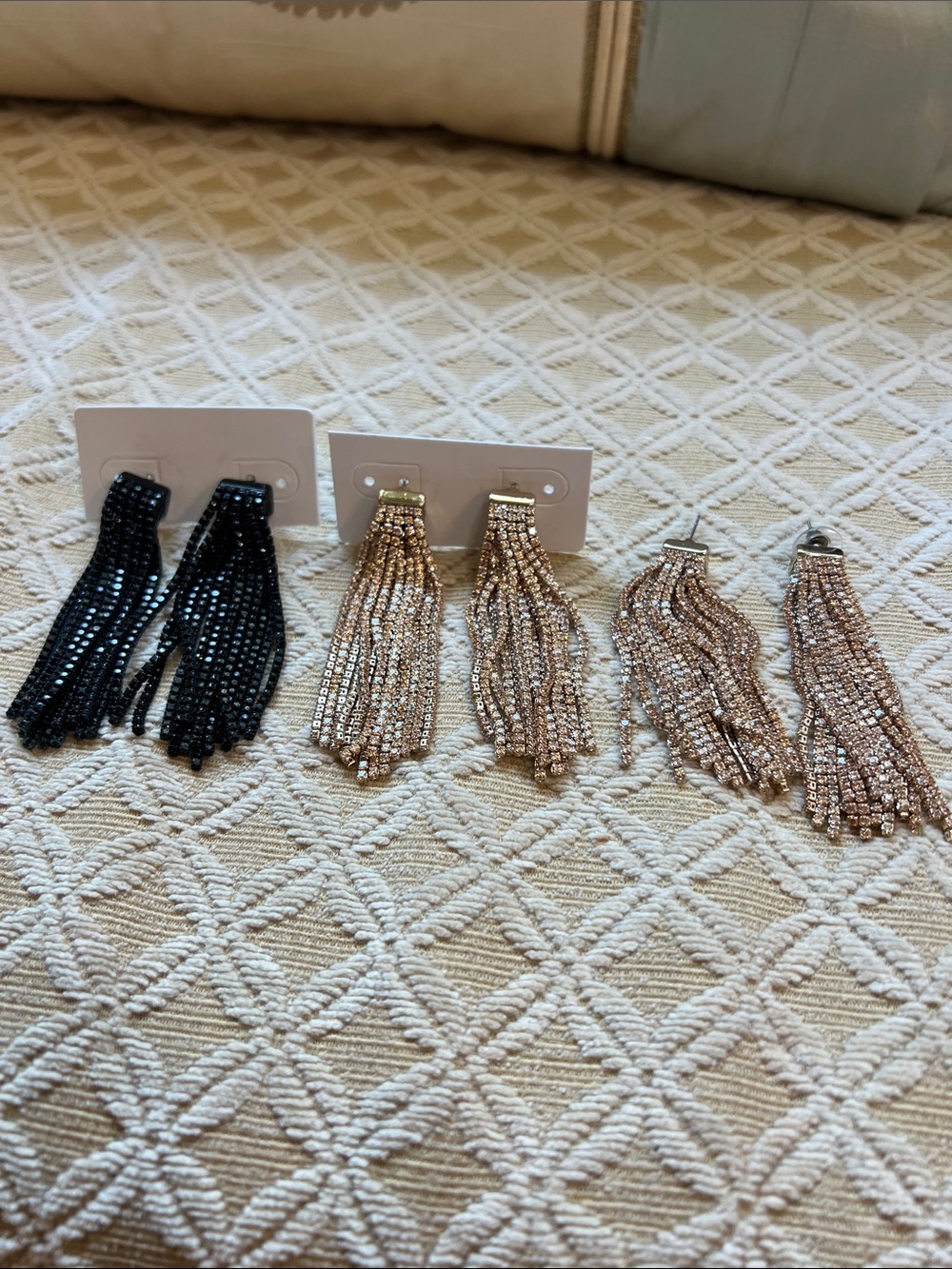 Fashion Jewelry Rhinestone Tassel Earrings in Black and Rose Gold